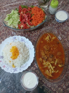 عکسی از دستور خورشت آلو بخارا