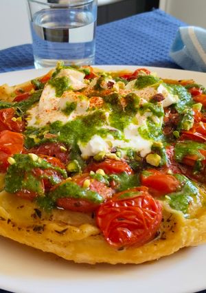 Una foto de Tarta tatín de ensalada de tomate