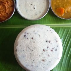 A picture of Kanchipuram idli.