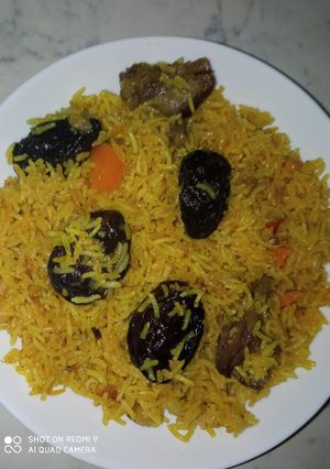 صورة لوصفة أرز بسمتي ب اللحم مع البرقوق 😋😋😋👌