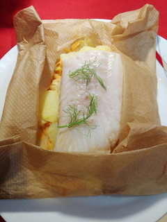 Una foto de Bacalao en papillote