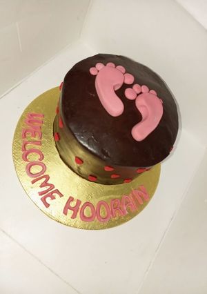A picture of Tiny Feet on Cake ❤️.