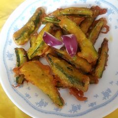 A picture of Besan with  ladies finger fry.