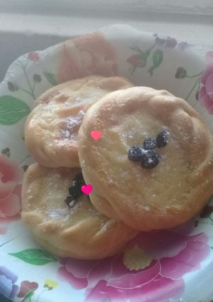 Una foto de Vatrushka (pan dulce)