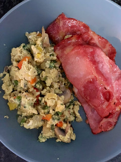 A picture of Brunch Eggs and bacon.