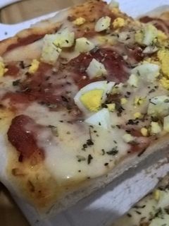 Una foto de Pizza a la parrilla sin parrilla