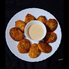 A picture of Atukulu Vadai.