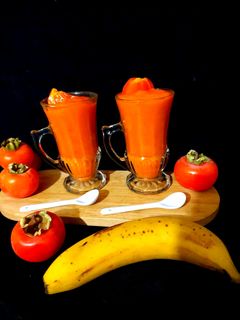 عکسی از دستور 💛نرم نوش موز وخرمالو💛