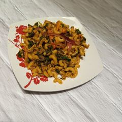 A picture of Fried pasta.