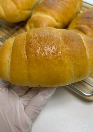 Hình của món Bánh mì muối Hàn Quốc 소금빵.