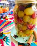 Uvas en almíbar especiado y licor