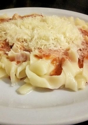 Una foto de Tallarines cortados a cuchillo sin gluten 🍝