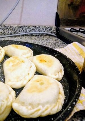 Una foto de Empanadas salteñas veganas