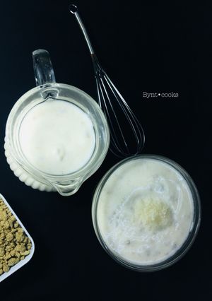 A picture of Yoghurt + fura.