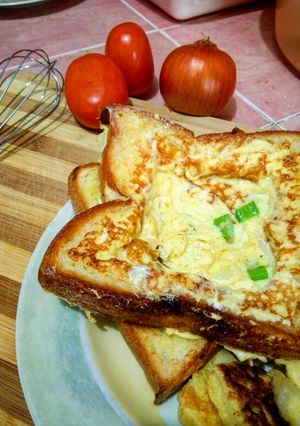 Foto resep Stuffed Butter bread with a scrambled egg