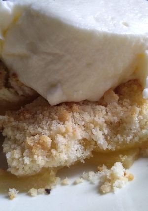 Una foto de Crumble de manzana