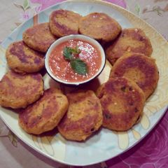 A picture of Chicken shami kebab.