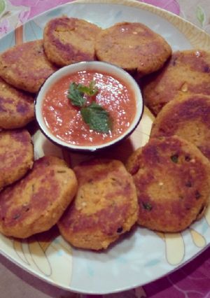 A picture of Chicken shami kebab.