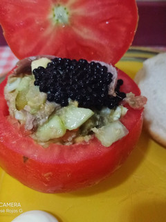 Una foto de Tomates rellenos
