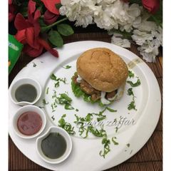 A picture of Zinger burger #cookpadramadan.