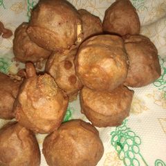 Varat ke aloo vade A picture of Varat ke aloo vade.