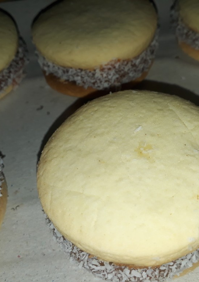 Una foto de Alfajores de Maicena y Harina de Arroz Sin TACC!!!