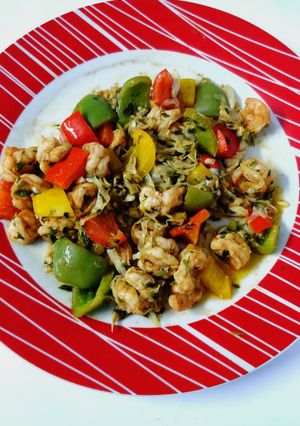 A picture of Keto chinese shrimp.