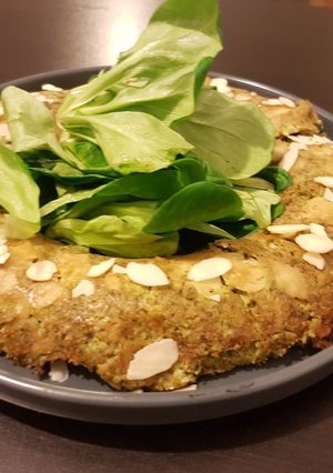 Une photo de Gâteau de brocolis aux amandes effilées