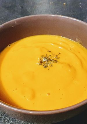 Une photo de Soupe de butternut, carottes et patate douce
