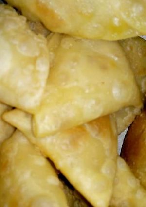 A picture of নারকেলের সিঙ্গারা.