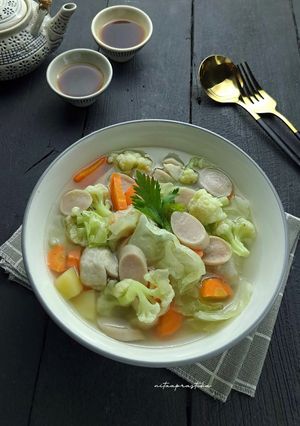 Foto resep Sayur Sop Sosis Bakso