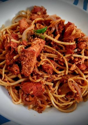 A picture of Chicken Tandoori Noodles.