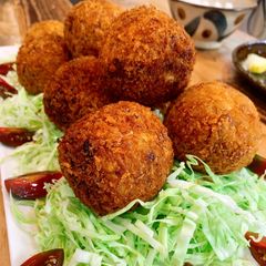 A picture of Potato and corn croquettes.