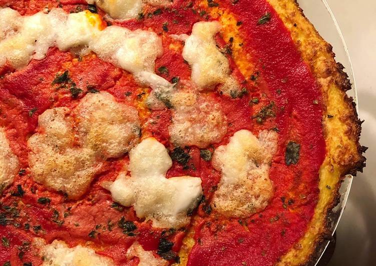 Step-by-Step Guide to Make Homemade Pizza - cavolo