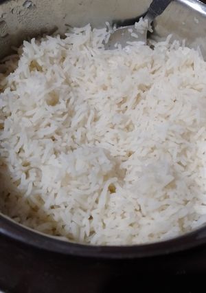 चावल (chawal recipe in Hindi) रेसिपी मुख्य फोटो