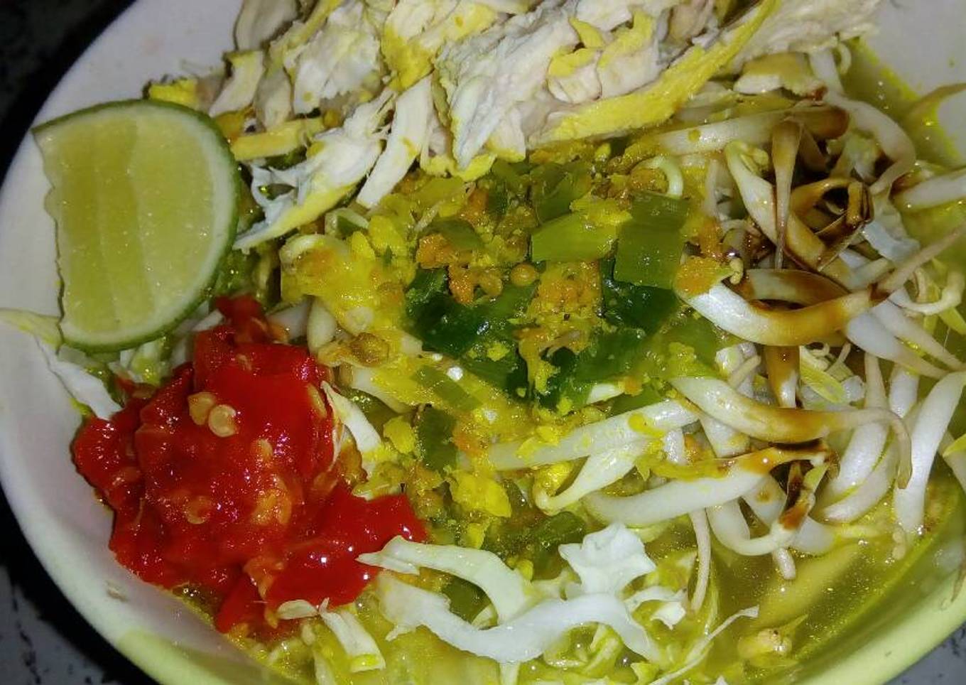 Soto Ayam Hujan Hujan
