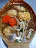 แกงจืดเห็ดรวมไก่สับ