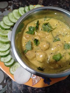 कढ़ी दही सोया बड़ी की(kadhi dahi soya vadi ki recipe in Hindi) रेसिपी मुख्य फोटो