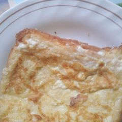 A picture of Toast mayai.