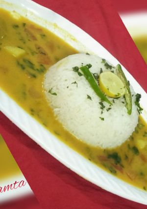 A picture of Sindhi Kadi - Chawal.