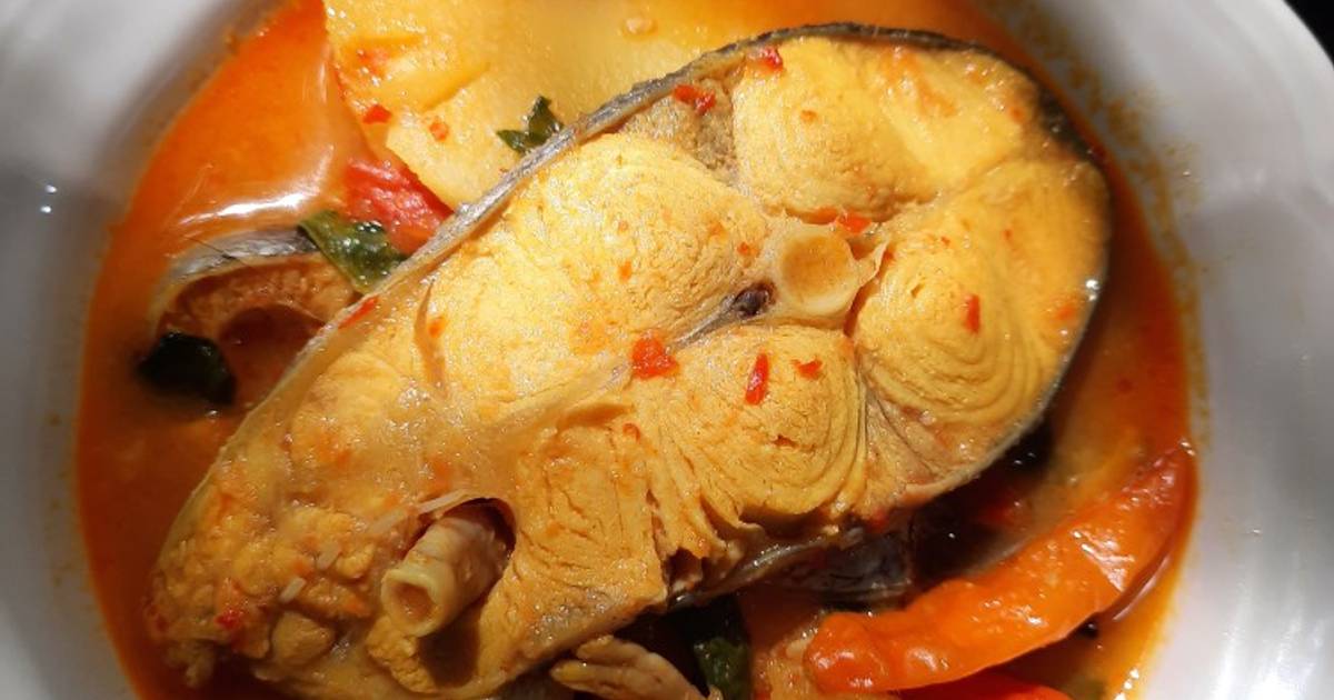 Resep Pindang Patin Kuah Nanas Khas Palembang Oleh Fanny Wijaya - Cookpad