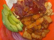 A picture of scotch bonnet hot sauce