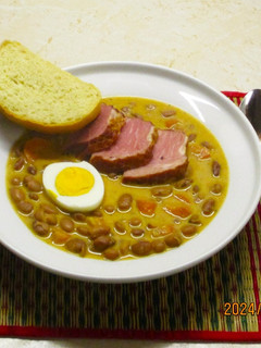 Húsvéti babfőzelék recept fotója