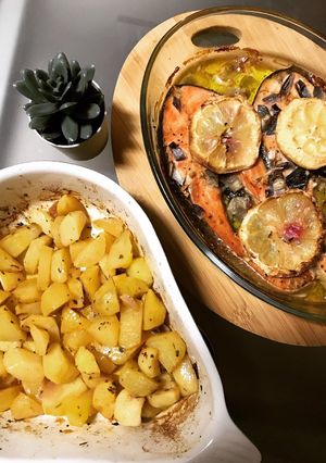 Foto de Salmão com batatinhas no forno
