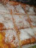 Torta de vainilla con coco y dulce de leche
