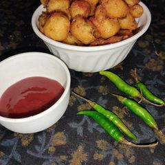 A picture of Moong dal pakoda.