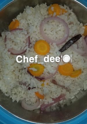 A picture of White rice.