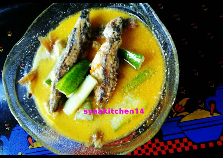 Cara meracik Ikan kuah santan yang enak