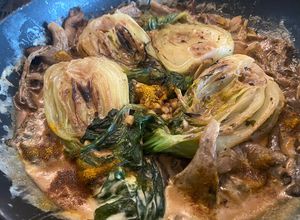 Foto de Pak Choi com Cogumelos e Caju