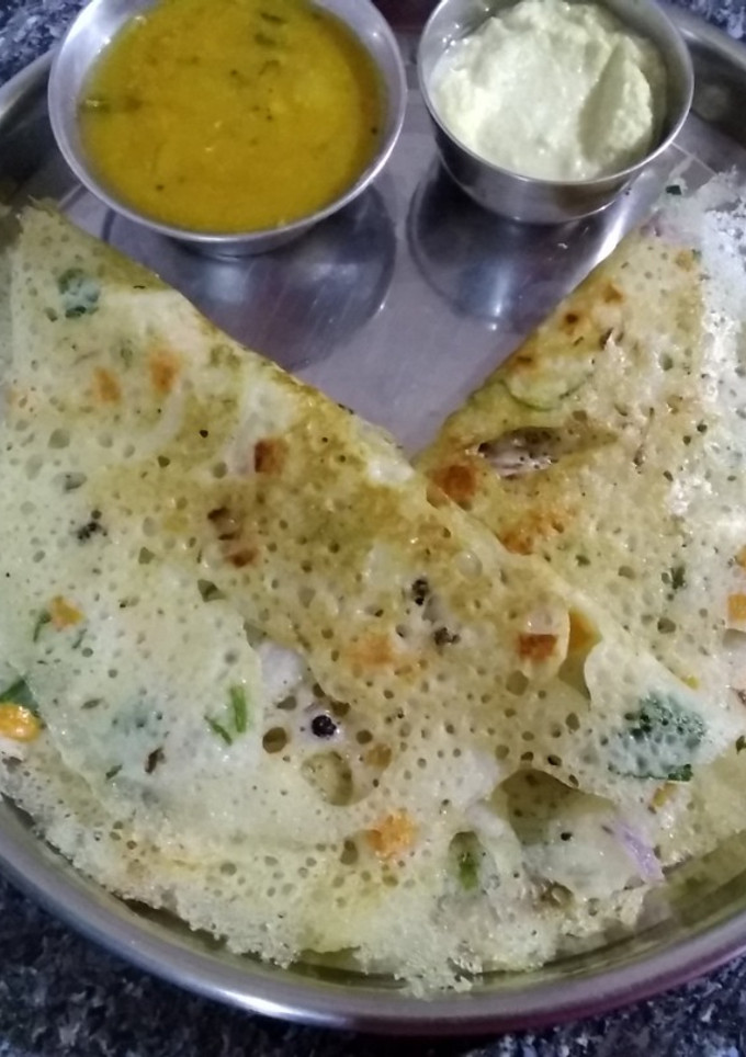கேரட் ஆனியன் ரவா ரோஸ்ட் 🥕🌰/suji செய்முறை முக்கிய புகைப்படம்